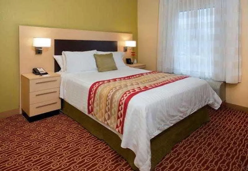 Towneplace Suites By Marriott Nashville Airport
